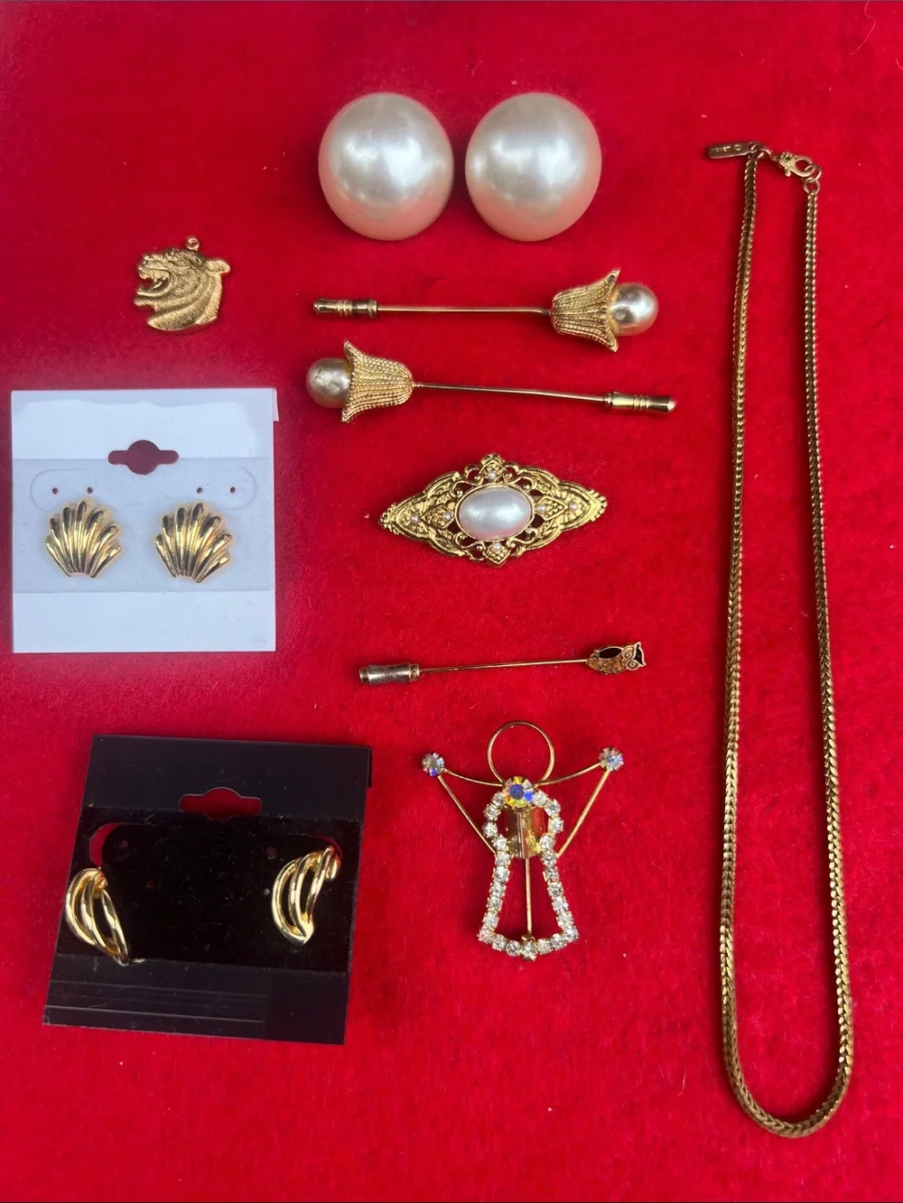 Vintage Gold Tone Pearl & Crystal Jewelry Lot - Necklace, Brooches, Earrings